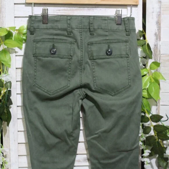 Cabi The Quest Skinny Ankle Olive Green pants (812) - Picture 7 of 10